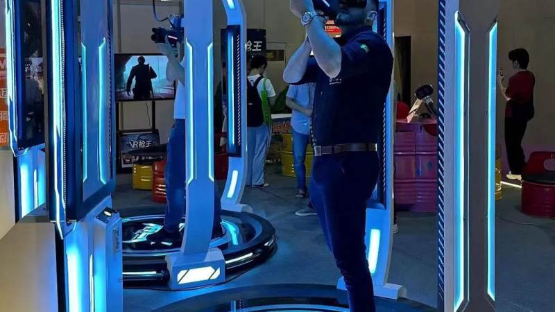VR体验馆新手入门流程怎么操作?第一次去要准备什么
