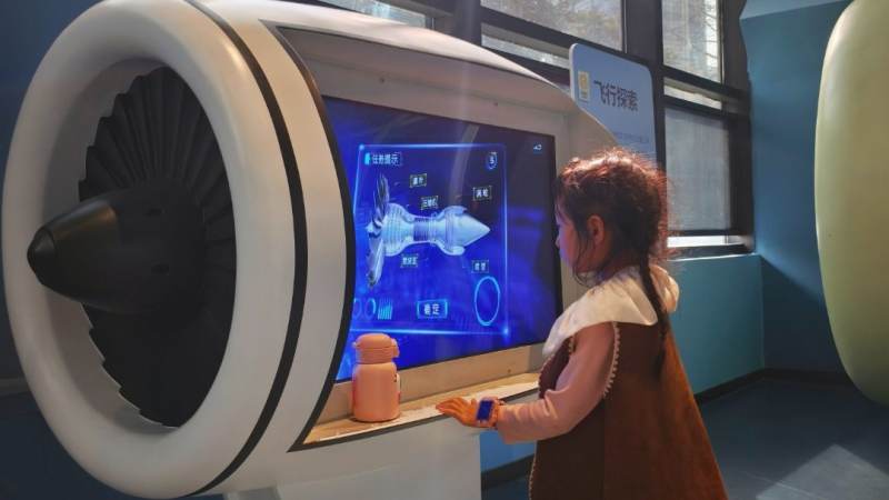 大空间VR游戏规则与安全须知:自由行走类体验的完整指南
